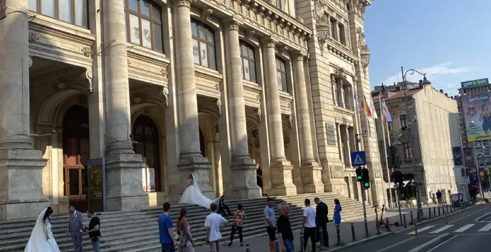 Wedding photoshoot in front of the National Museum of Romanian History in Bucharest.