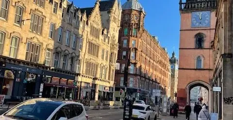 Explore Edinburgh's charming streets and historic architecture.