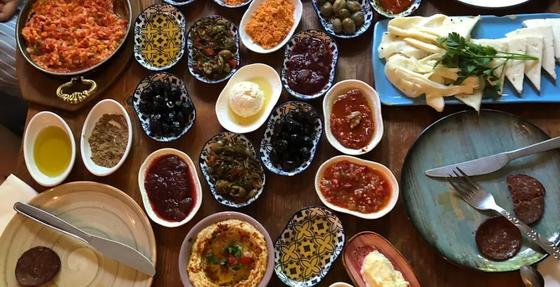 A delicious Turkish breakfast spread, perfect for a culinary tour in Istanbul.