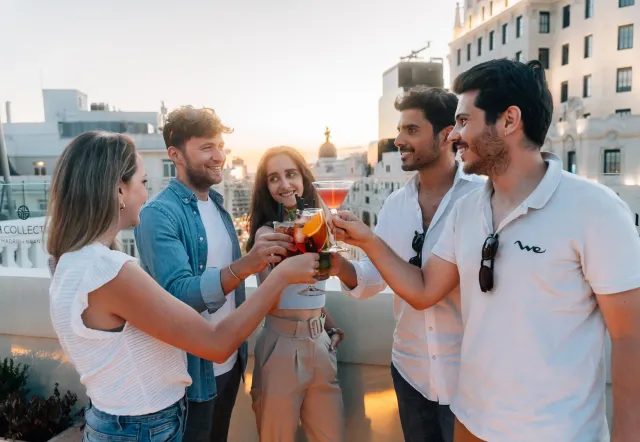 Madrid Tapas & Wine Tour with Rooftop Views