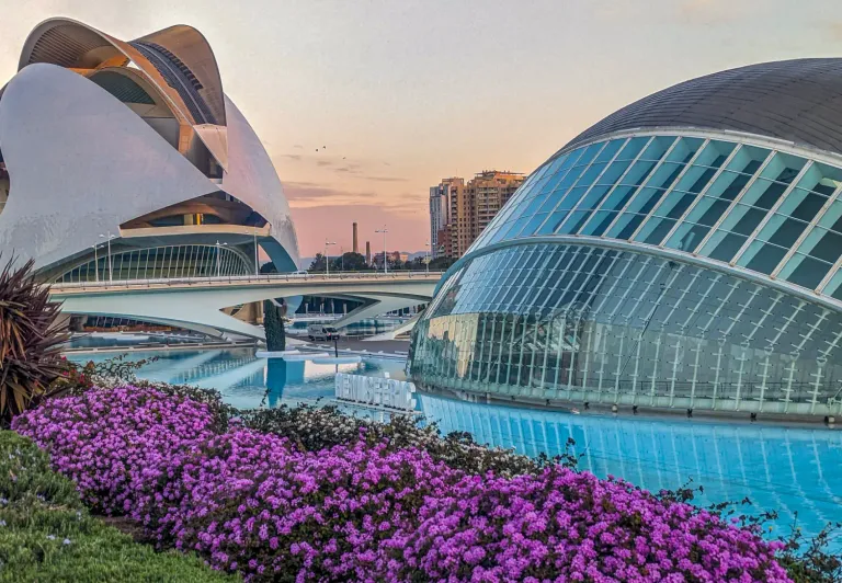 Modern Valencia: The City beyond the Old Town