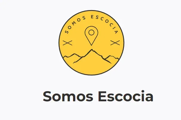 Yellow circular logo with outline of mountains, a location pin icon, and text 'Somos Escocia'. Below, the words 'Somos Esc...