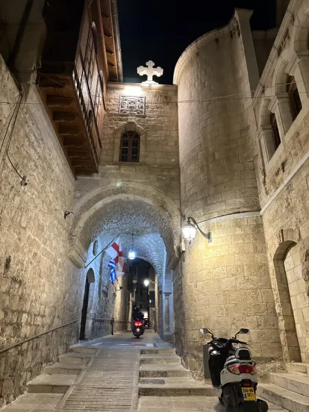 Explore the enchanting night streets of Jerusalem.