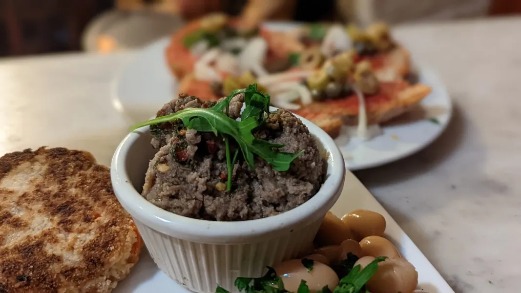 Delicious Italian tapas on a food tour in Rome.