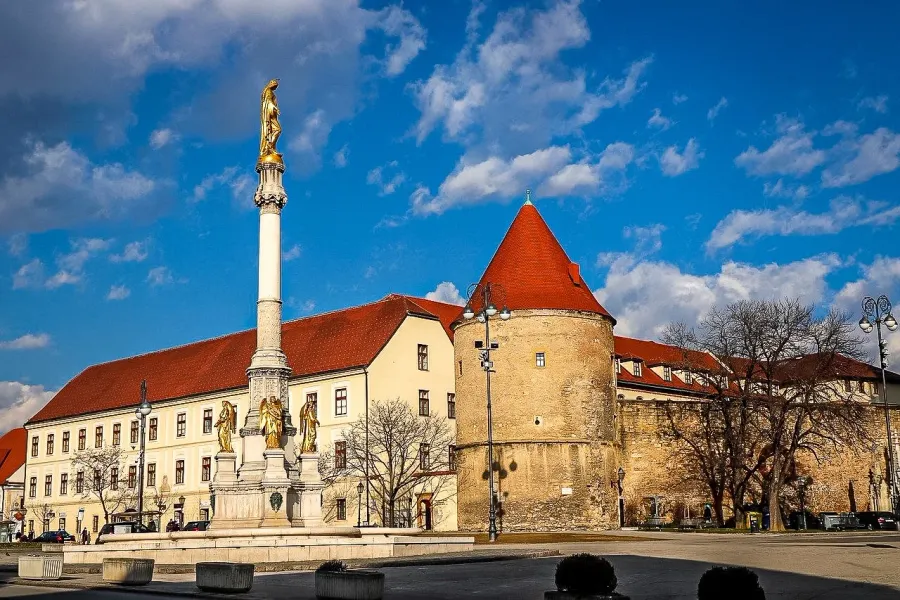 Lotrščak Tower and Marian Column in Zagreb's Upper Town.
